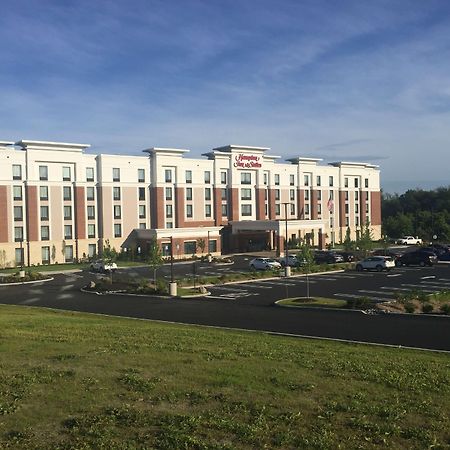 Hampton Inn & Suites Newburgh Stewart Airport, Ny Exterior photo
